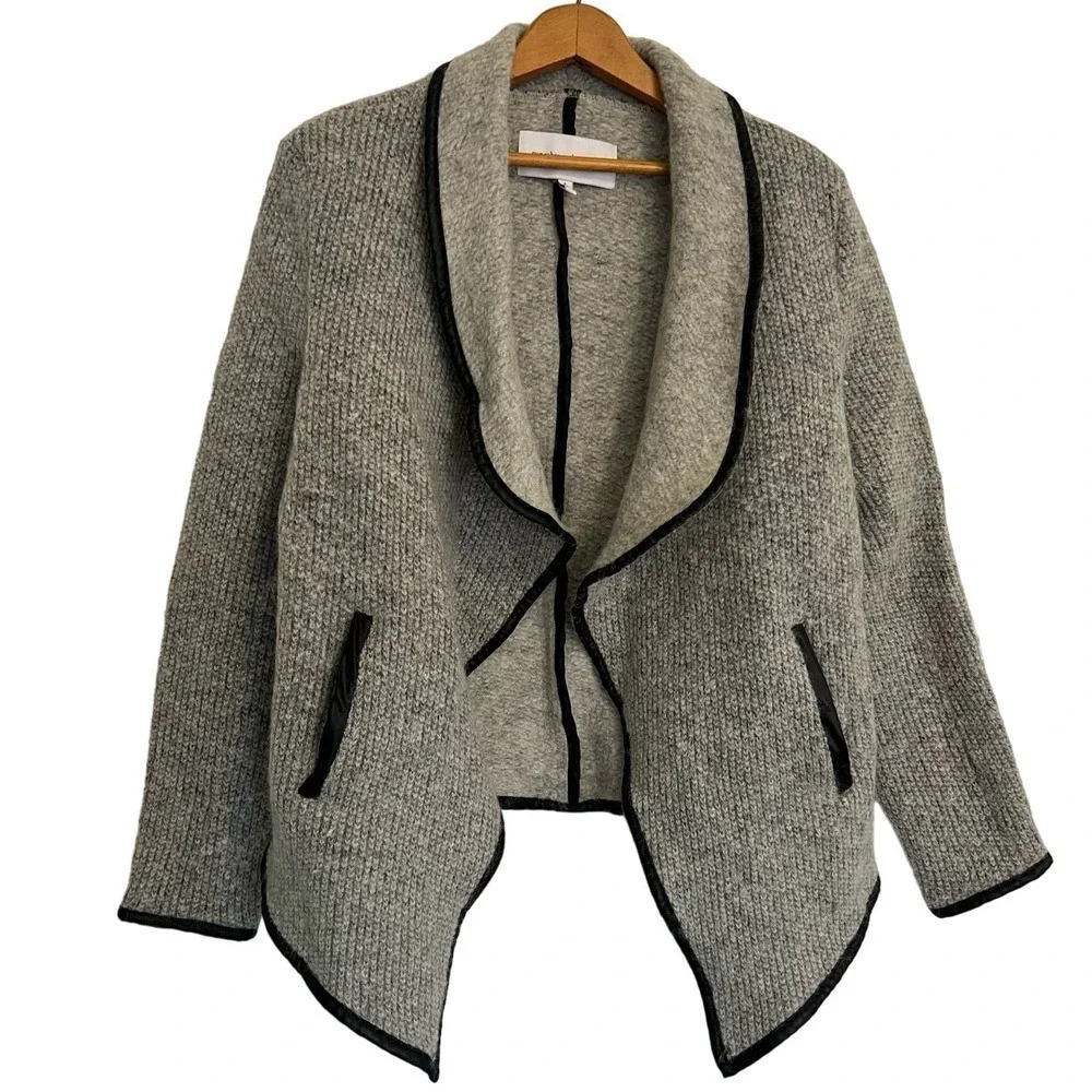 Cupcakes and Cashmere gray open front jacket heavy sweater wool blend L